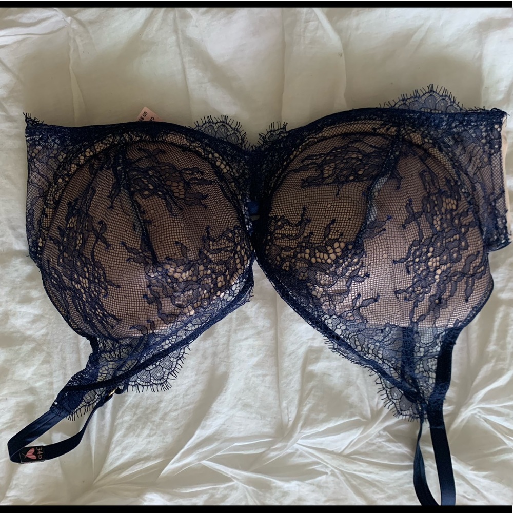 34 d Victoria secret bra